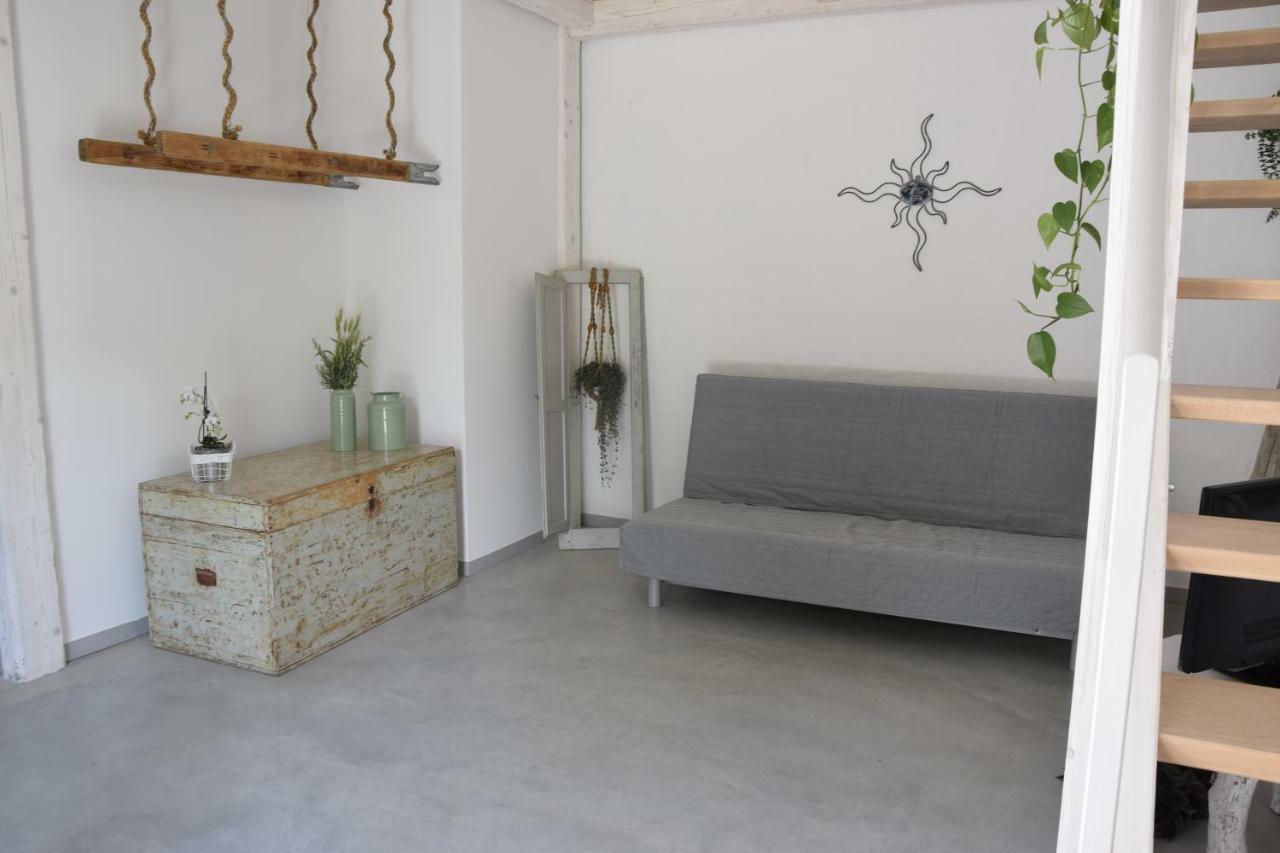Capannone111 Bed & Breakfast Castiglione di Ravenna Bagian luar foto